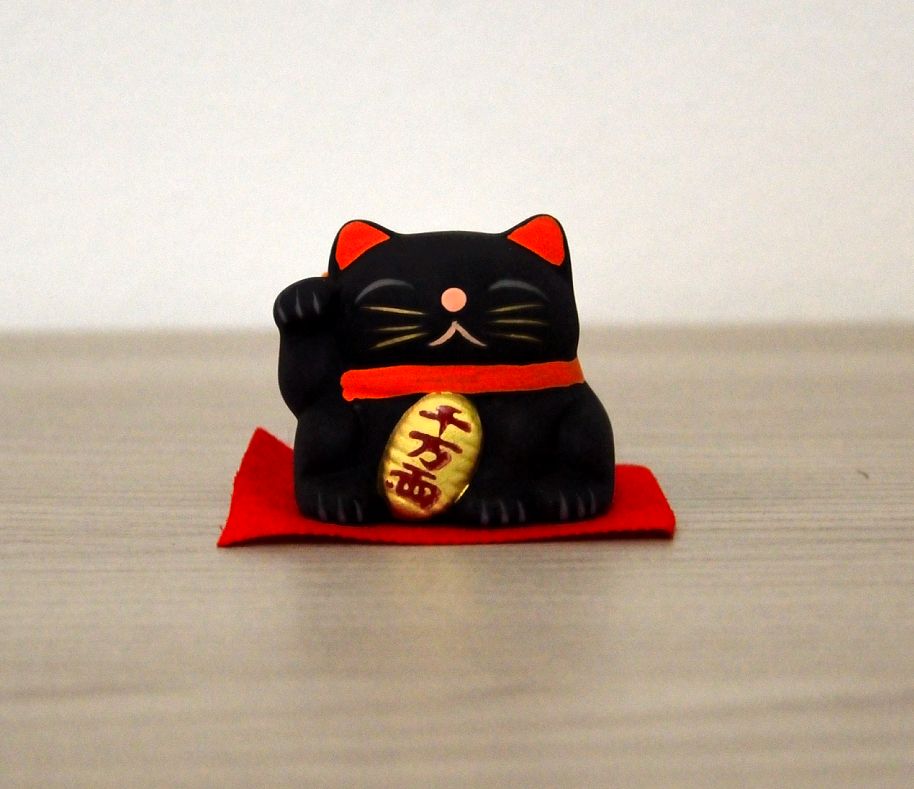 Maneki neko campanello nero in ceramica, made in Japan.