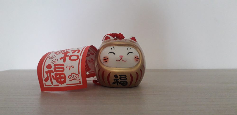 Furin daruma maneki neko in ceramica